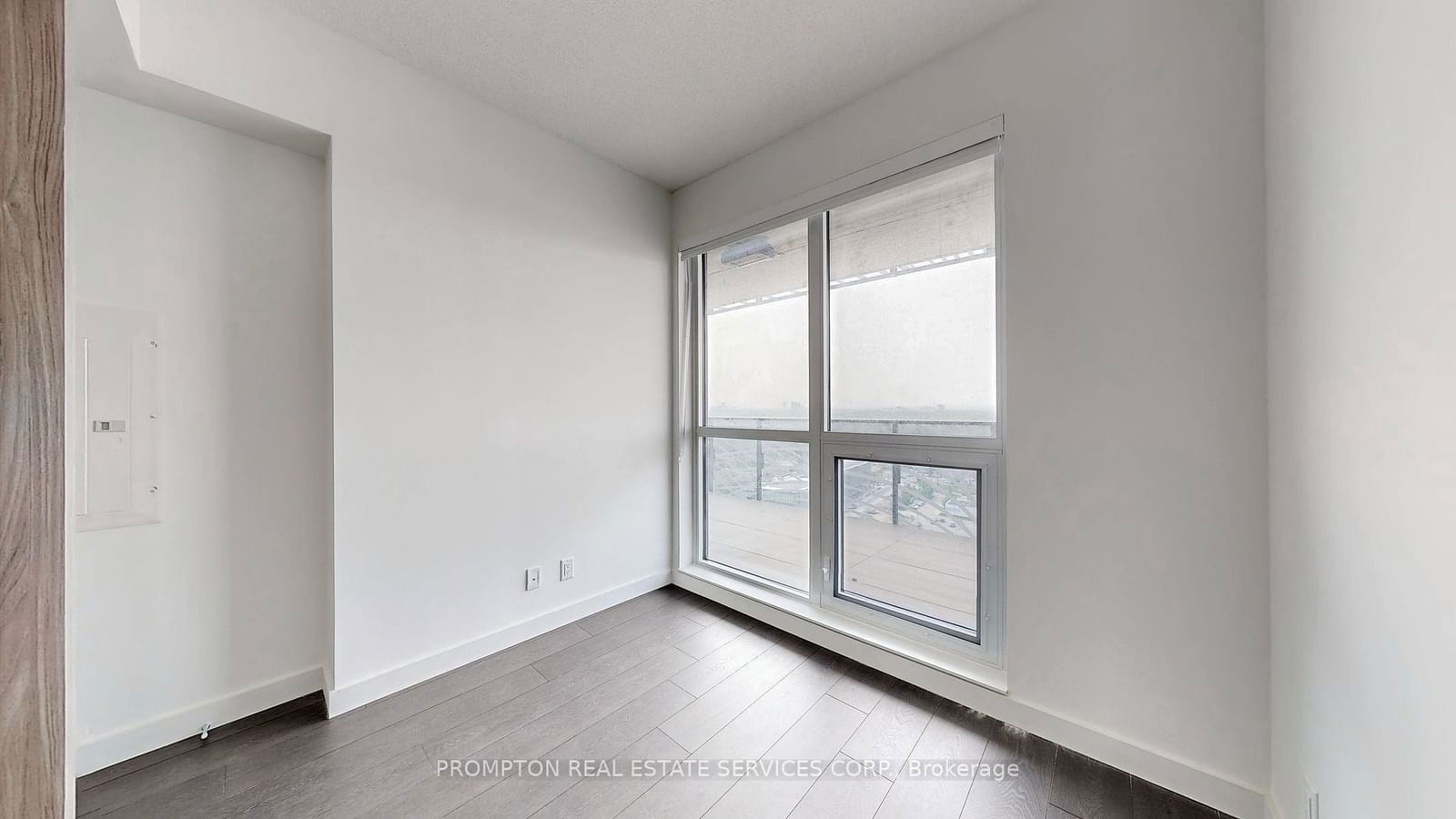 95 McMahon Dr, unit 3708 for sale - image #29