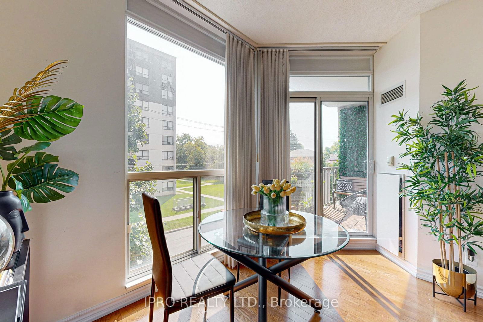 4200 Bathurst St, unit 203 for sale - image #16