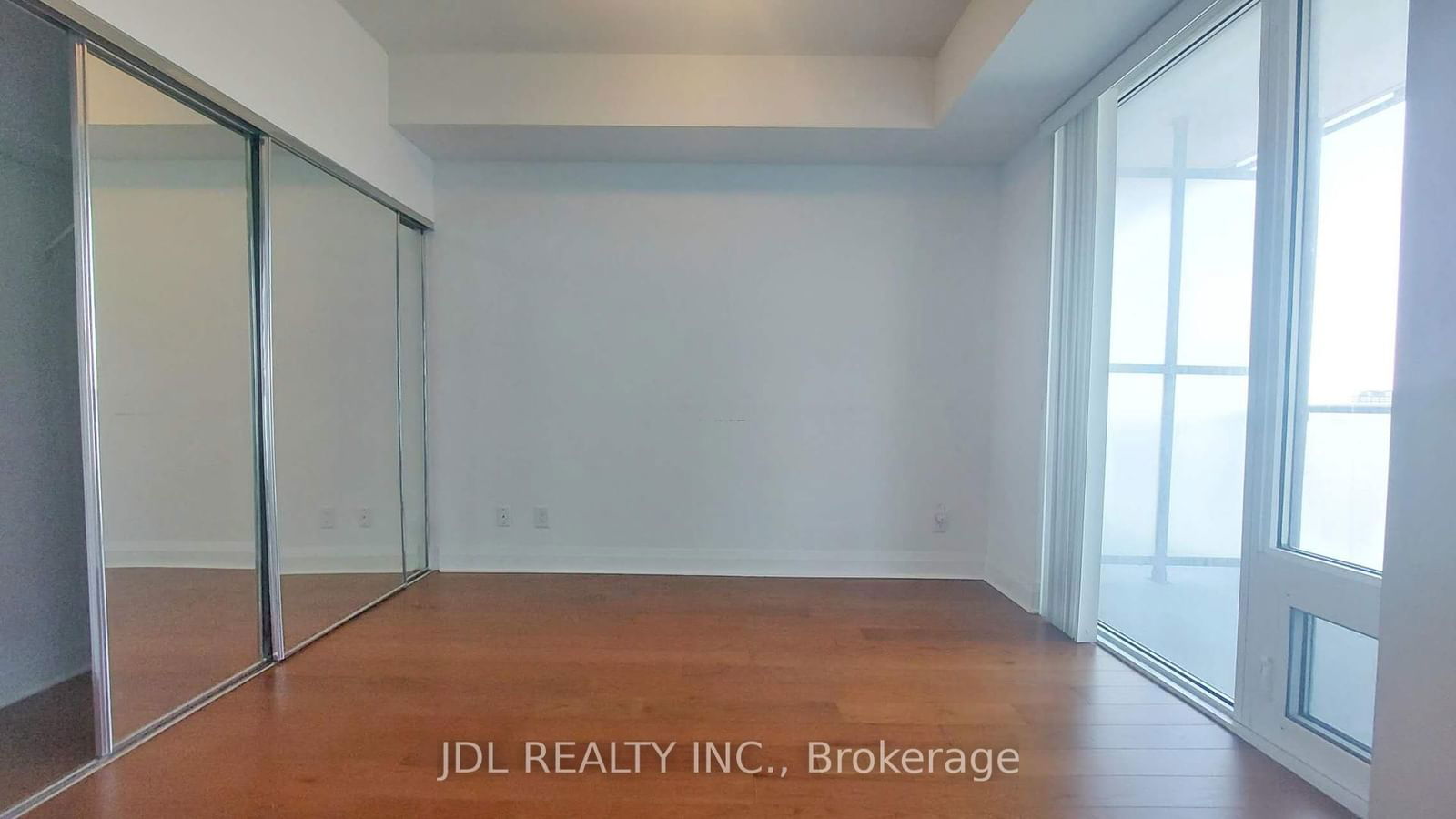 1080 Bay St, unit 2306 for rent