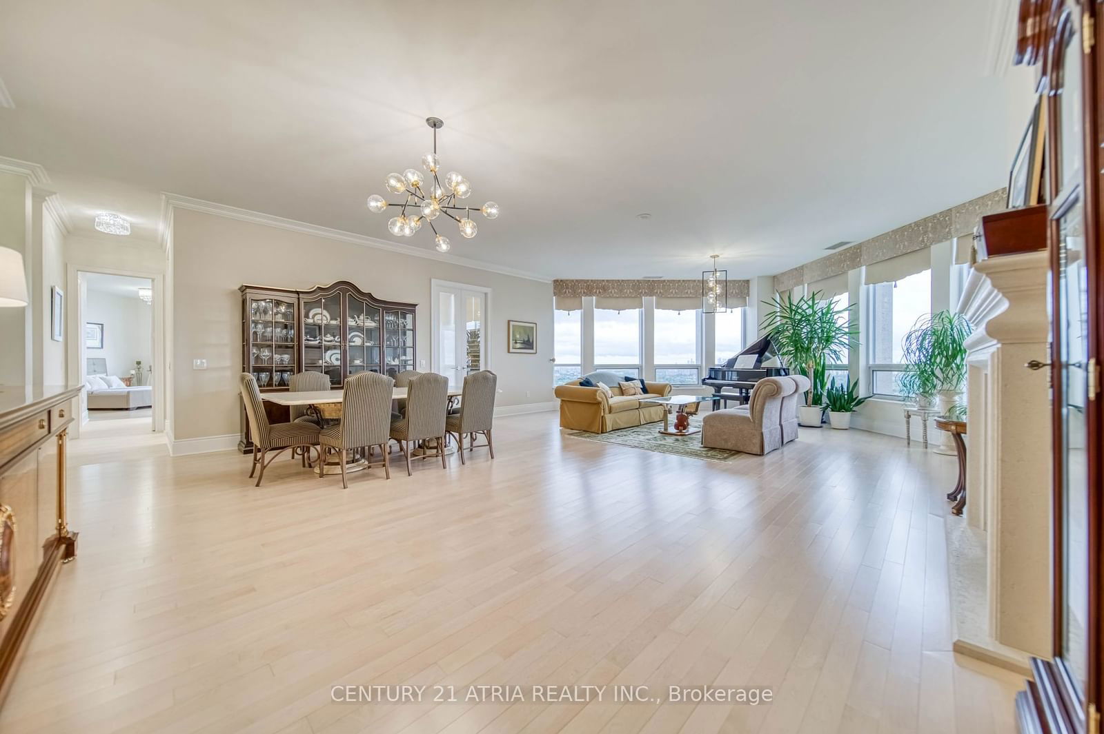 500 Doris Ave, unit PH19 for sale - image #5