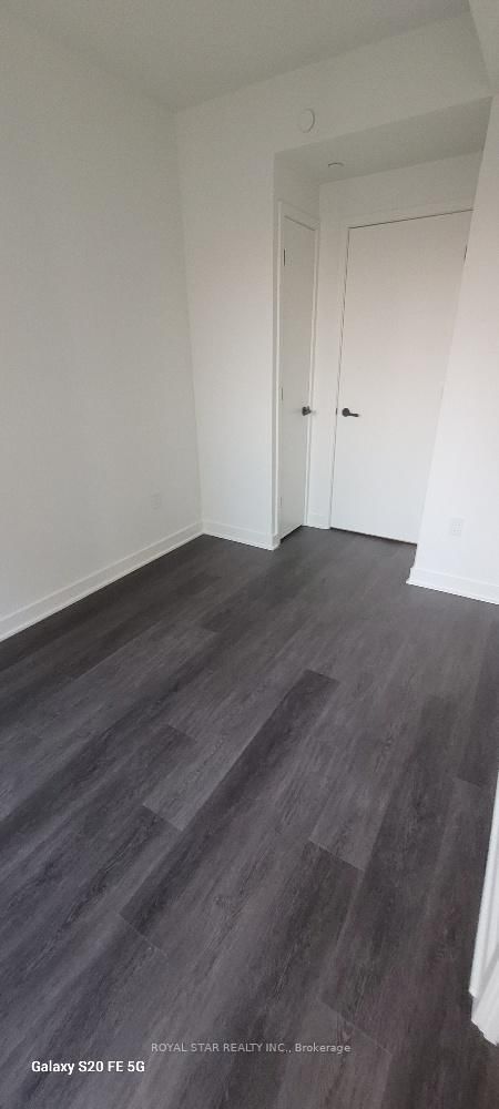 55 Charles St E, unit 2904 for rent