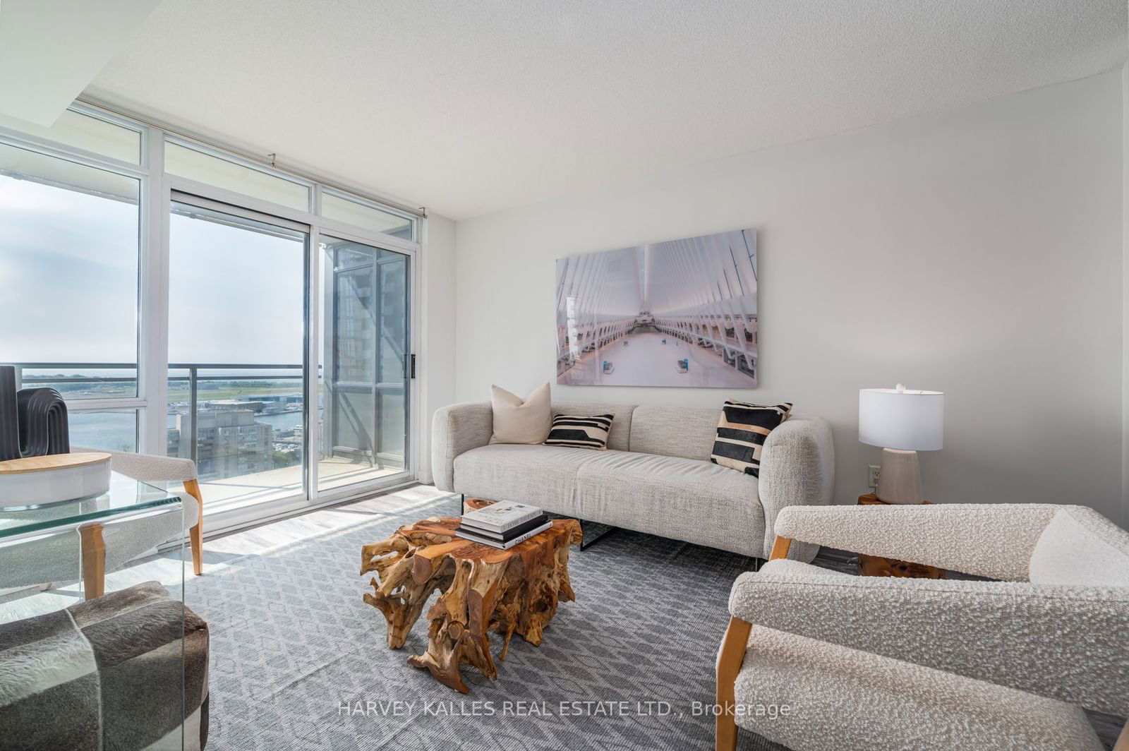 15 Fort York Blvd, unit 2311 for sale - image #14