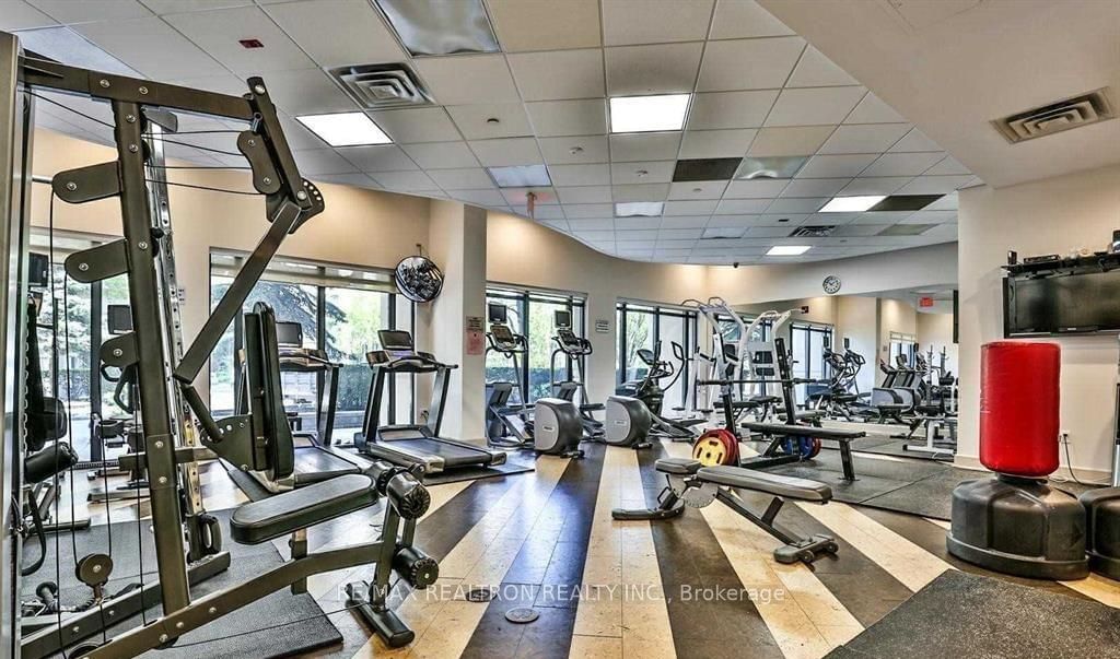 650 Sheppard Ave E, unit 620 for rent - image #3