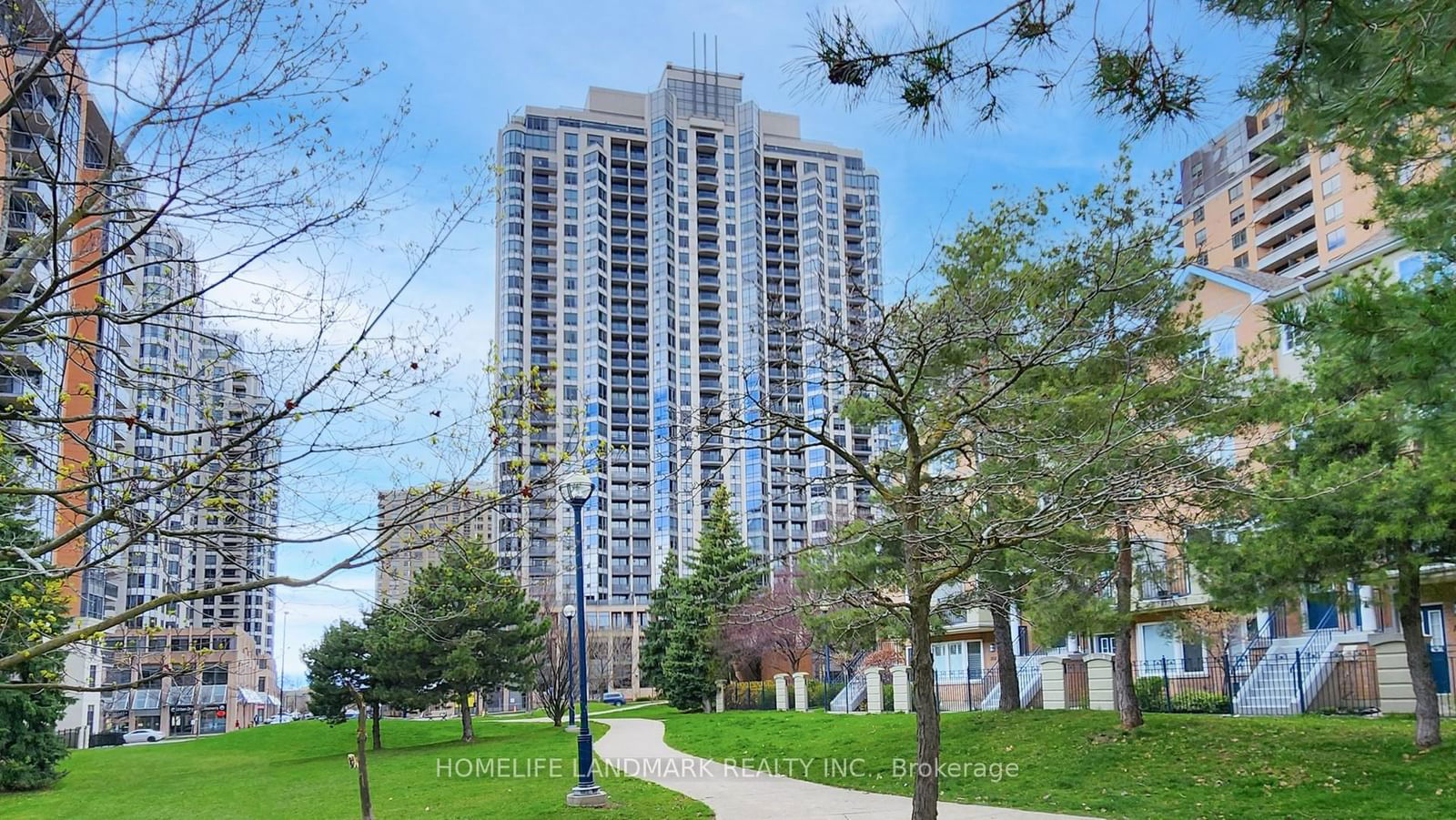 Grande Triomphe Condos, North York, Toronto