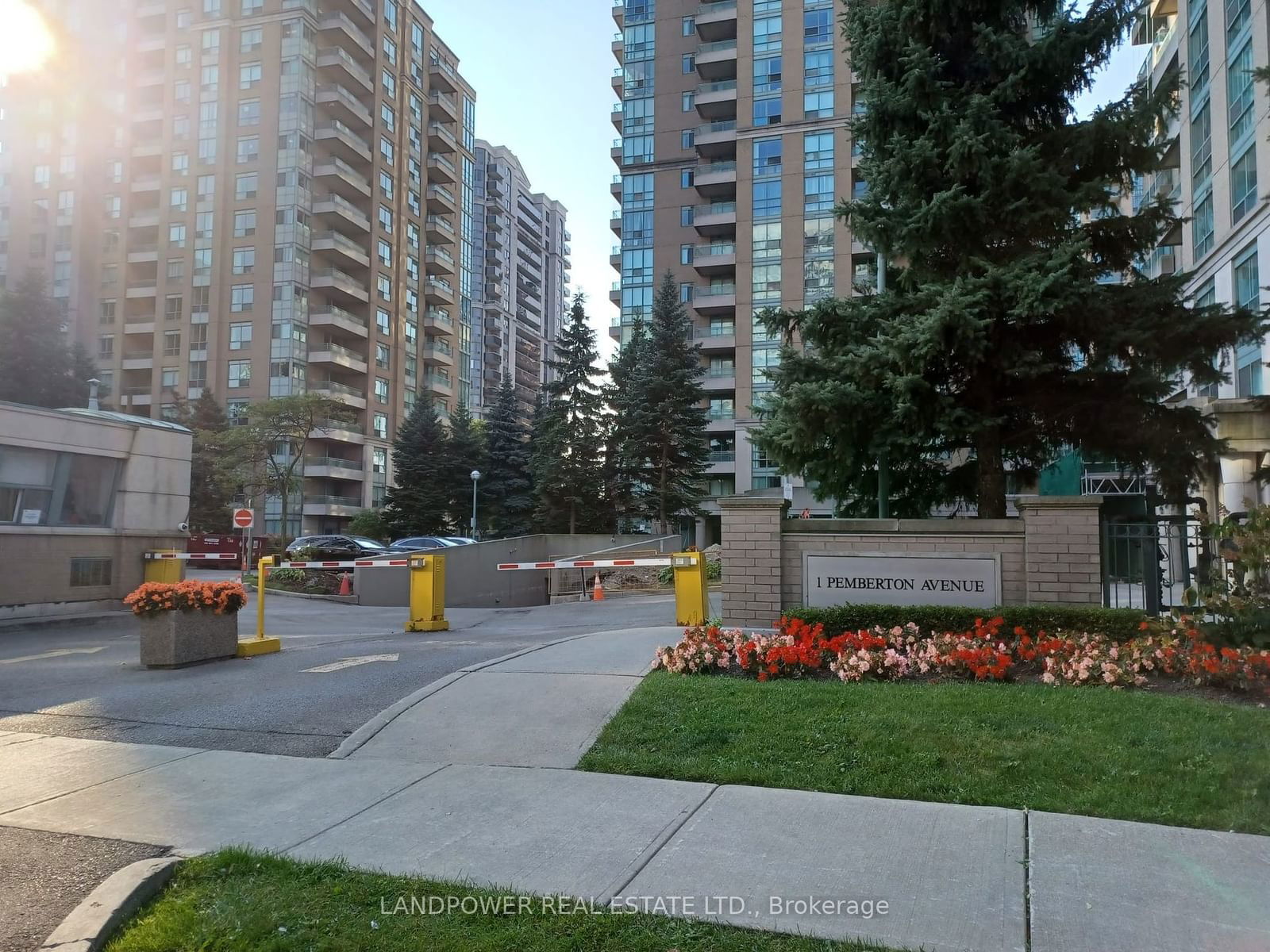 3 Pemberton Ave, unit 2308 for sale