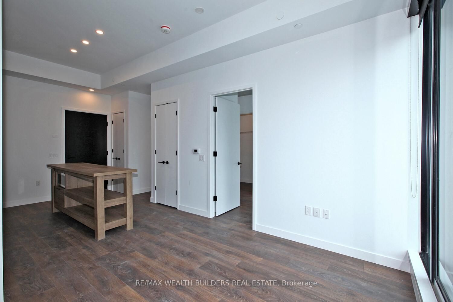 505 Richmond St W, unit 410 for rent - image #5