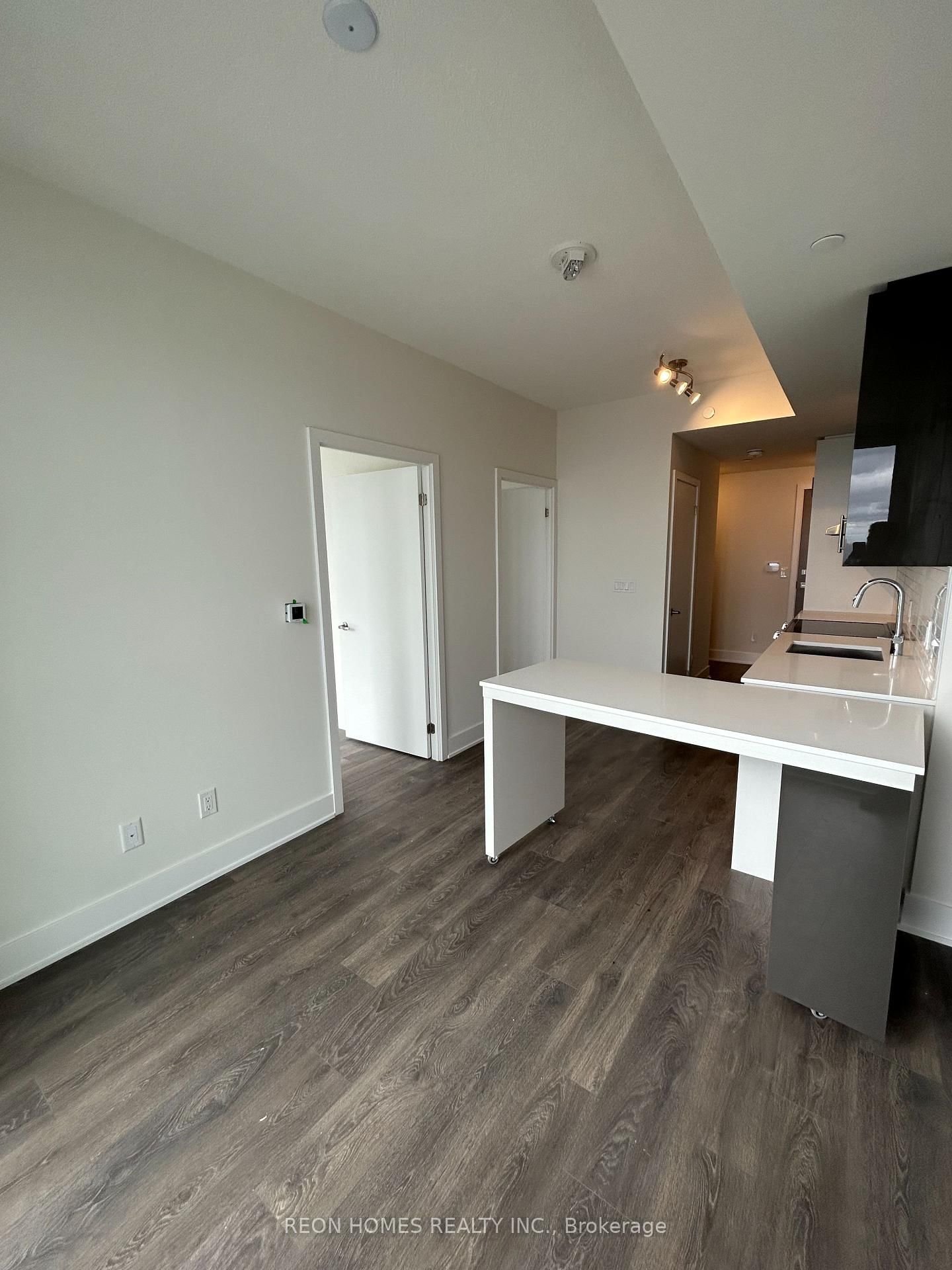 188 Fairview Mall Dr, unit 2602 for sale - image #7