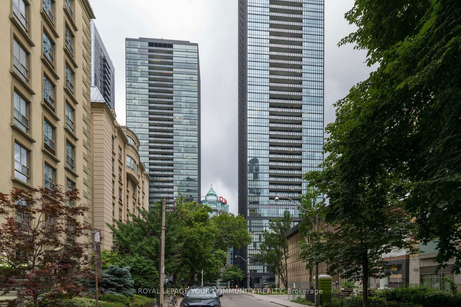 101 Charles St E, unit 2303 for sale