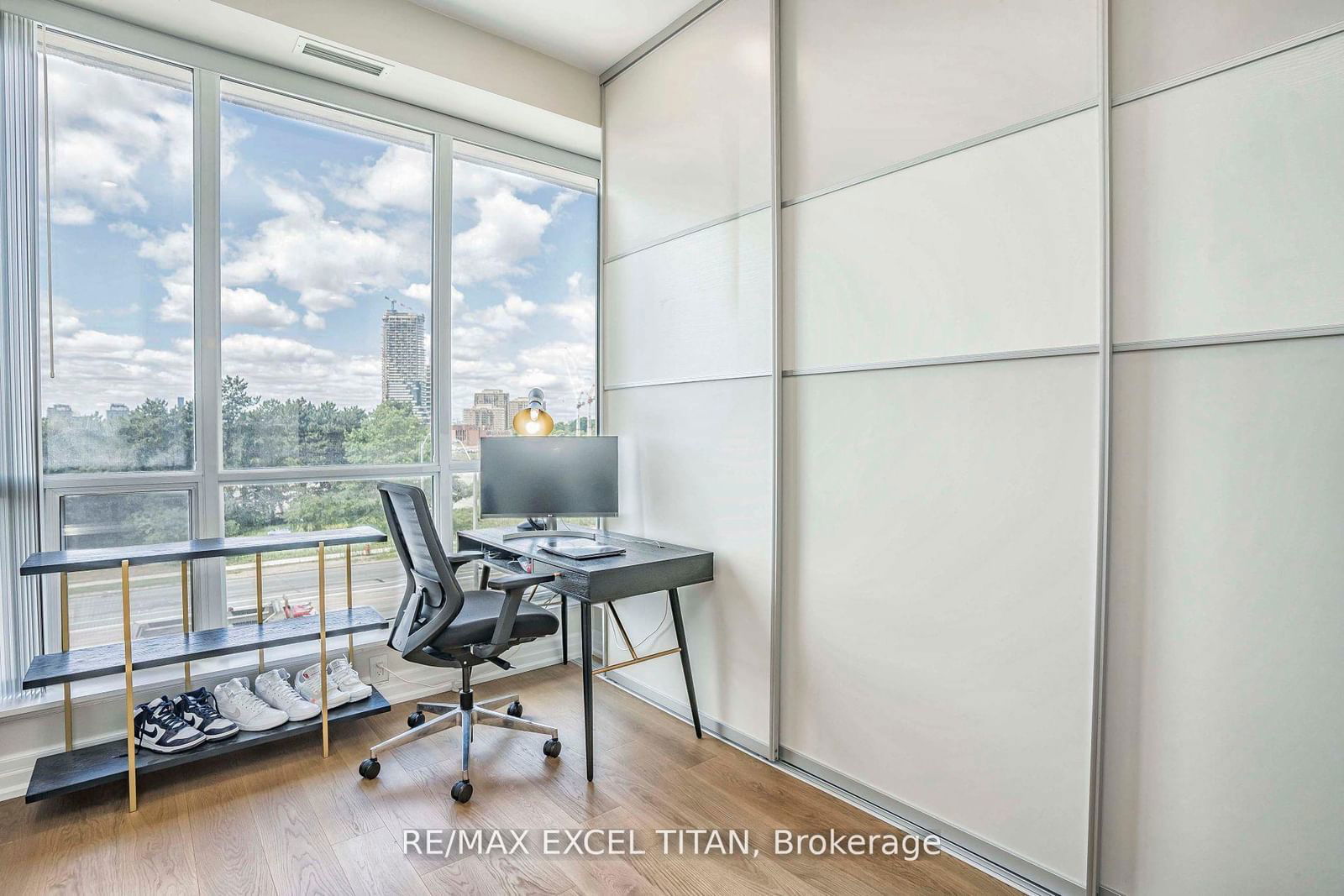 797 Don Mills Rd, unit 305 for rent - image #18