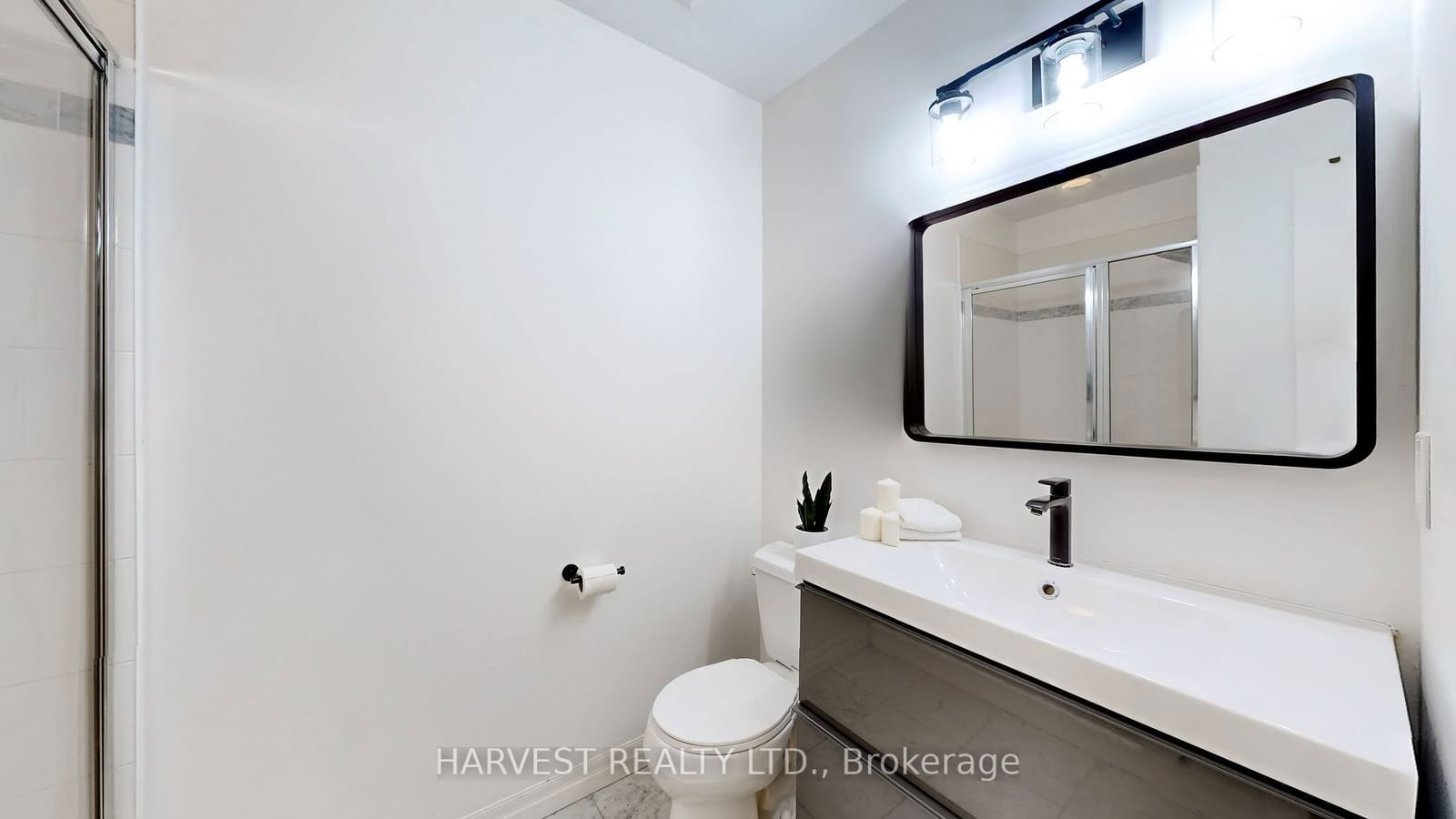 16 Yonge St, unit 2411 for sale - image #22