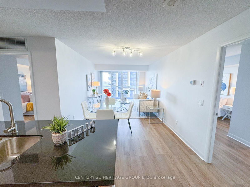 4978 Yonge St, unit 3006 for sale - image #1