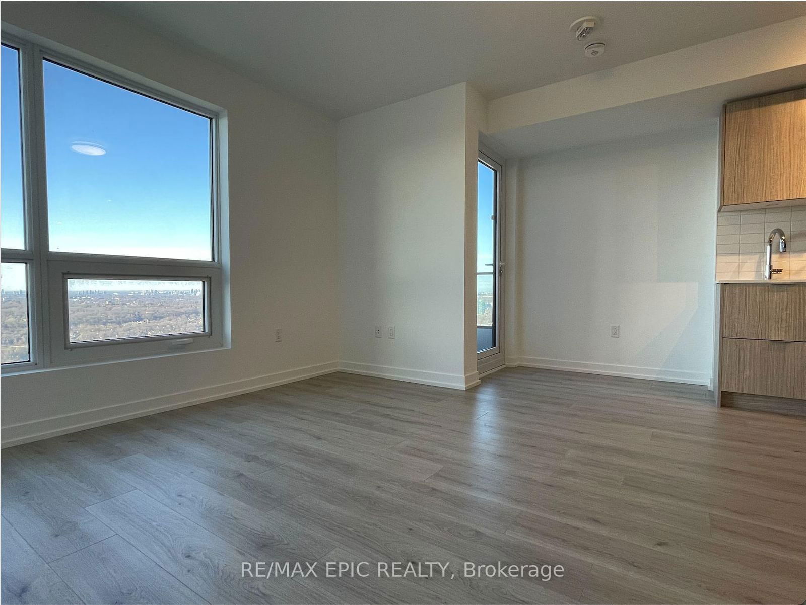 395 Bloor St E, unit 4106 for rent - image #6