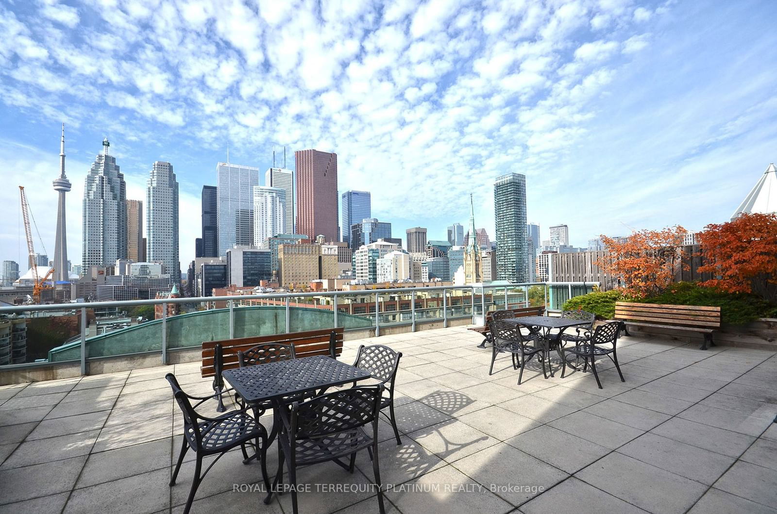 109 Front St E, unit 411 for sale - image #20