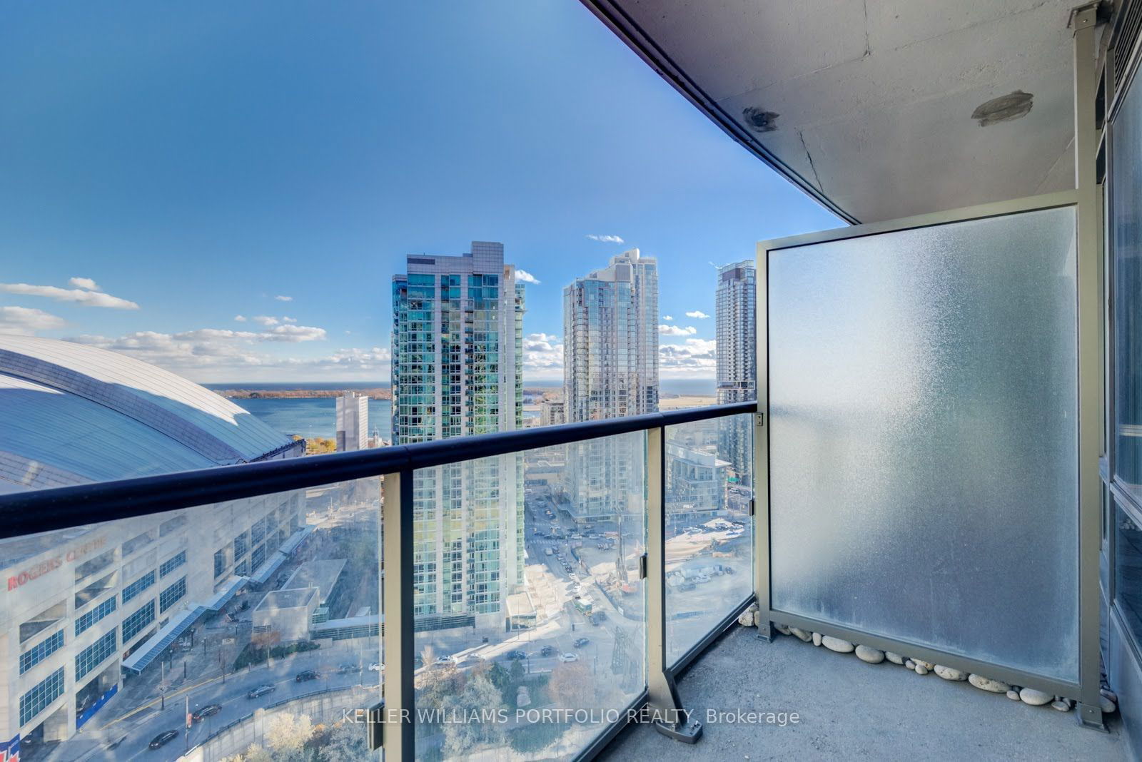 373 Front St W, unit 2907 for rent - image #17