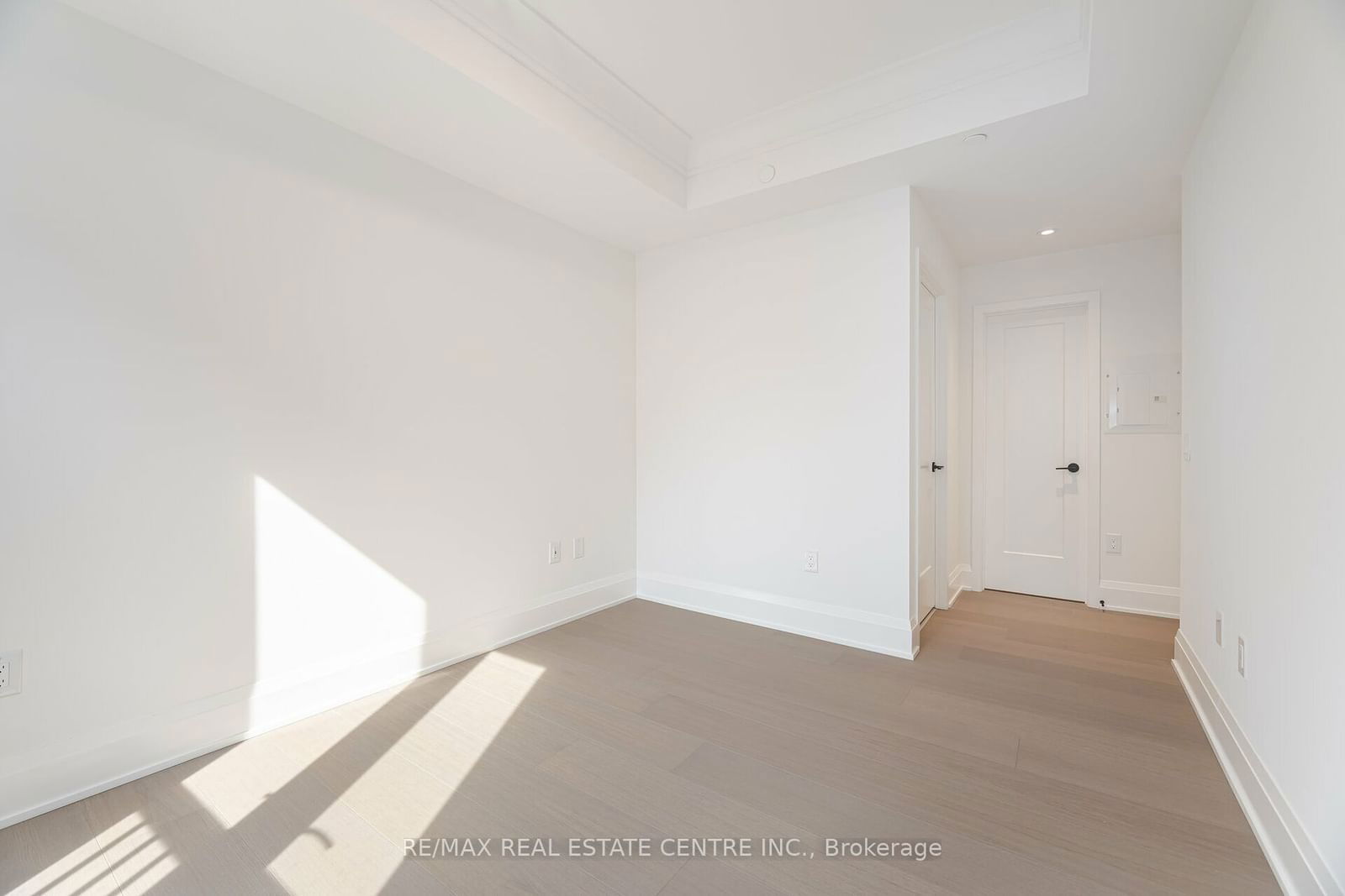 123 Portland St, unit 210 for rent - image #22