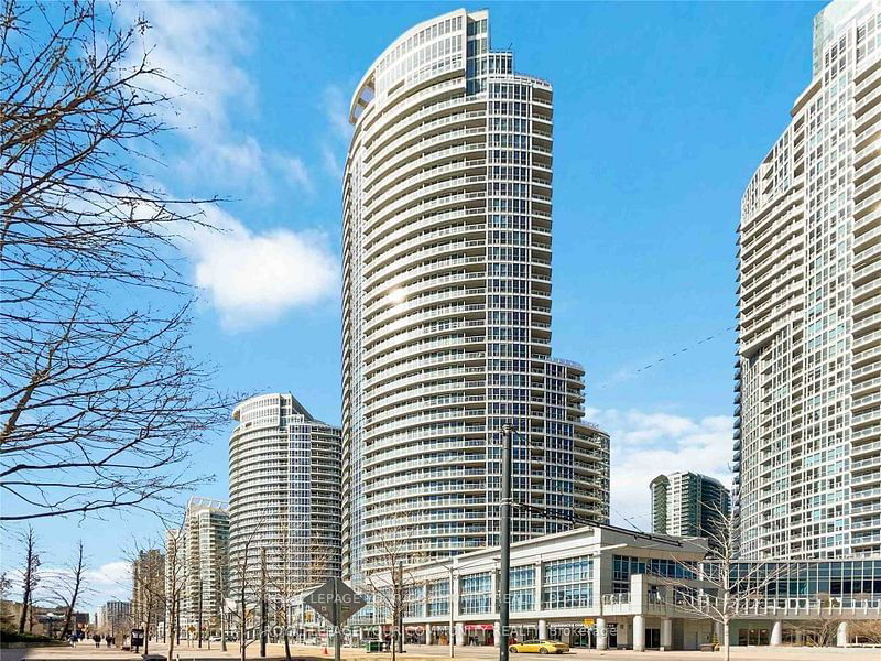 208 Queens Quay W, unit 1406 for rent