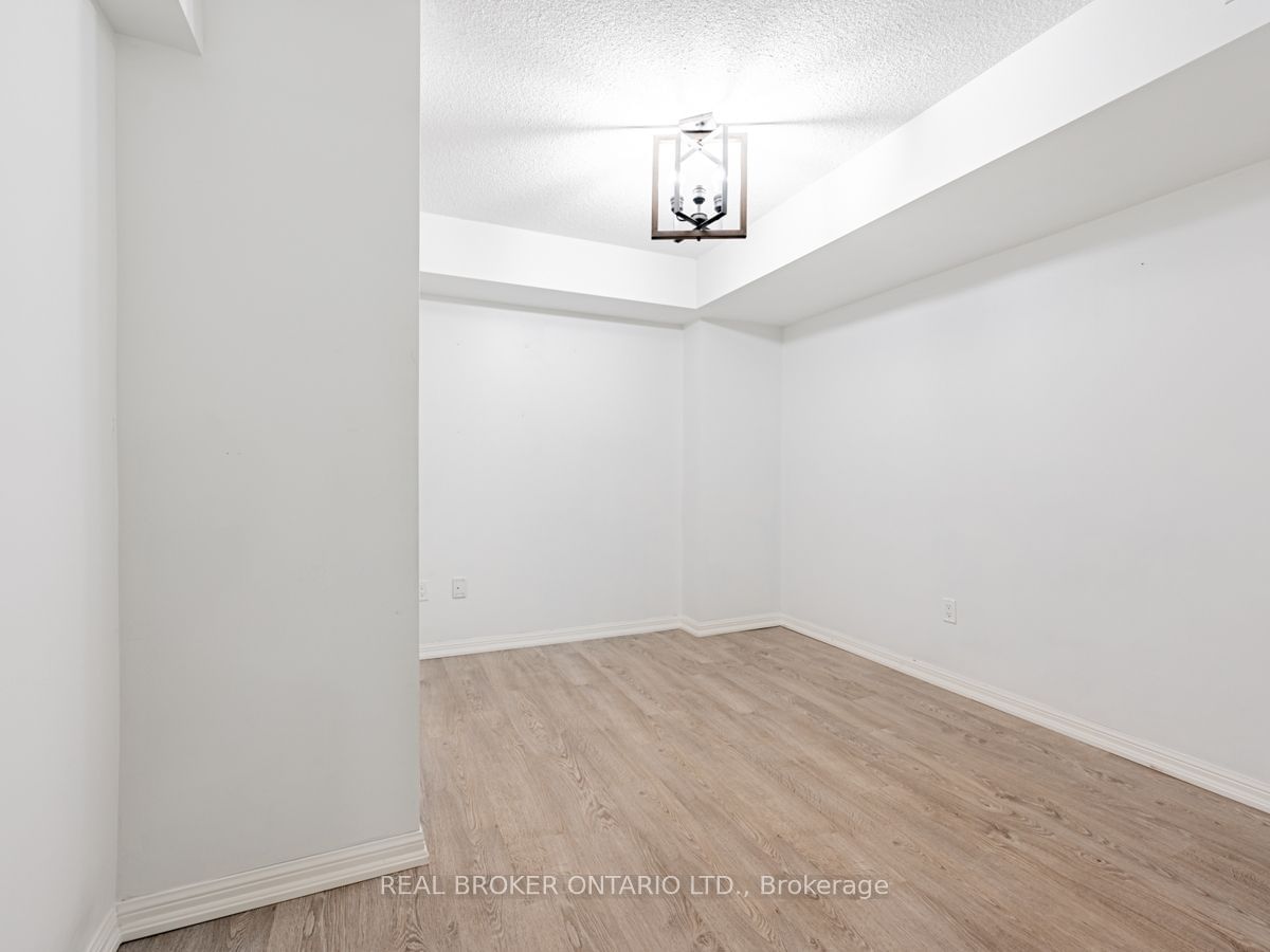 65 East Liberty St, unit 711 for rent - image #20