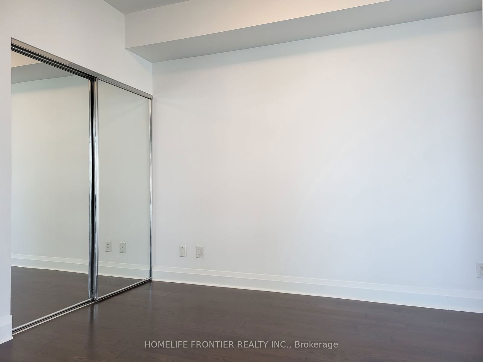 65 St Mary St, unit 2802 for rent - image #8