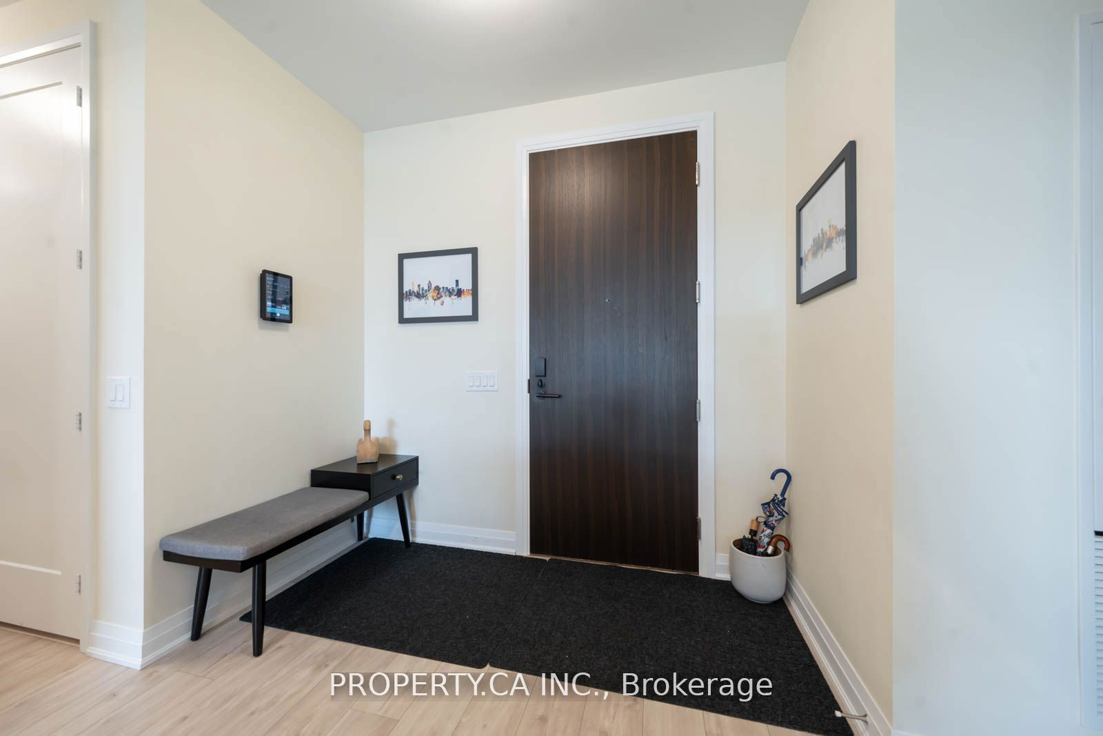 280 Howland Ave, unit 617 for sale - image #3