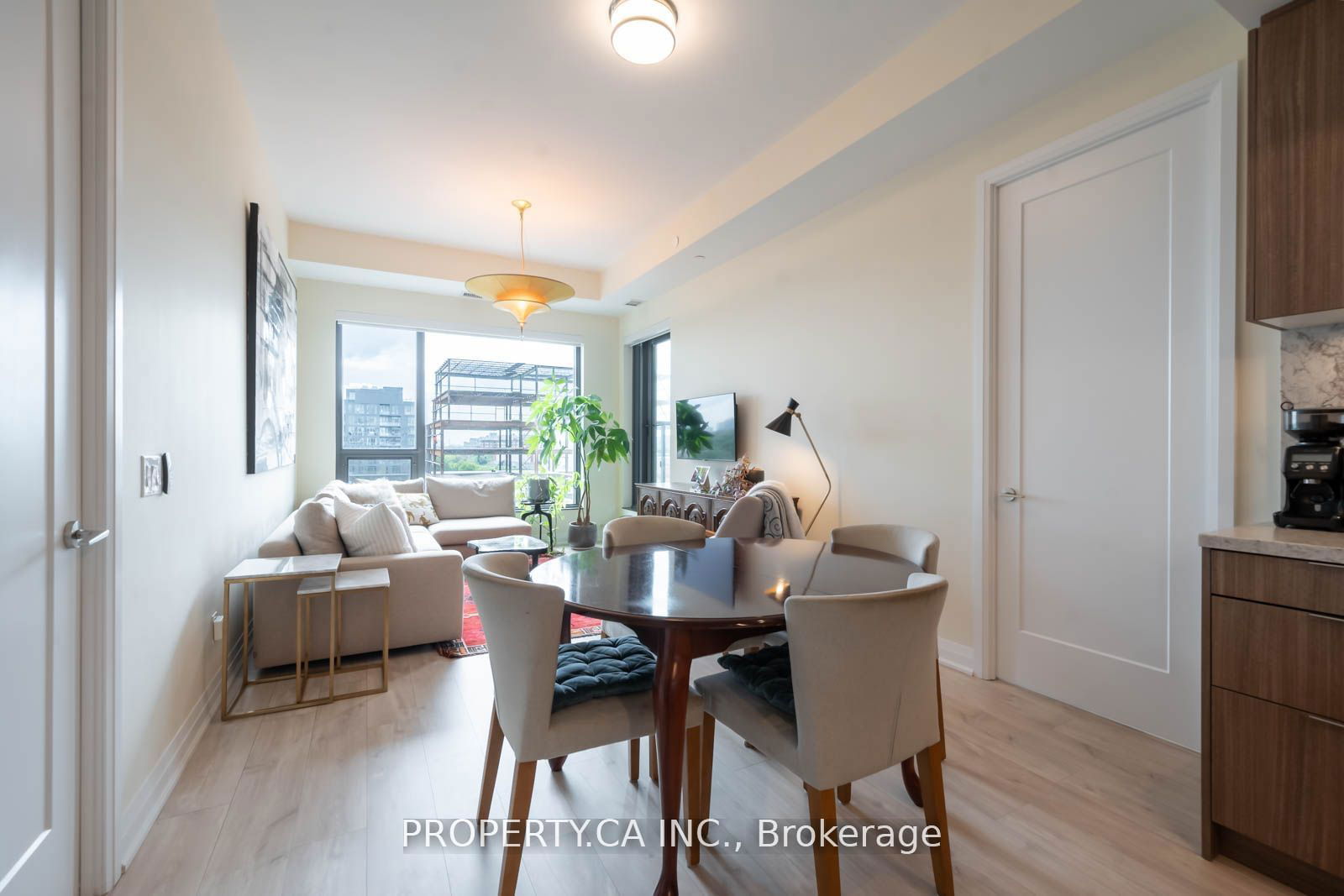 280 Howland Ave, unit 617 for sale - image #6