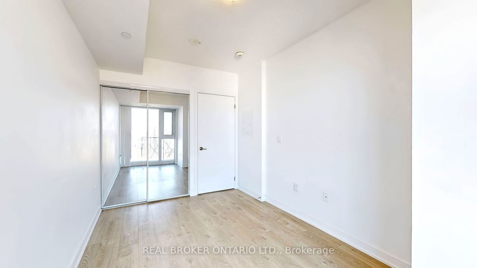 50 Wellesley St E, unit 3605 for rent - image #24