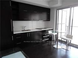 65 St Mary St, unit 3210 for rent - image #6