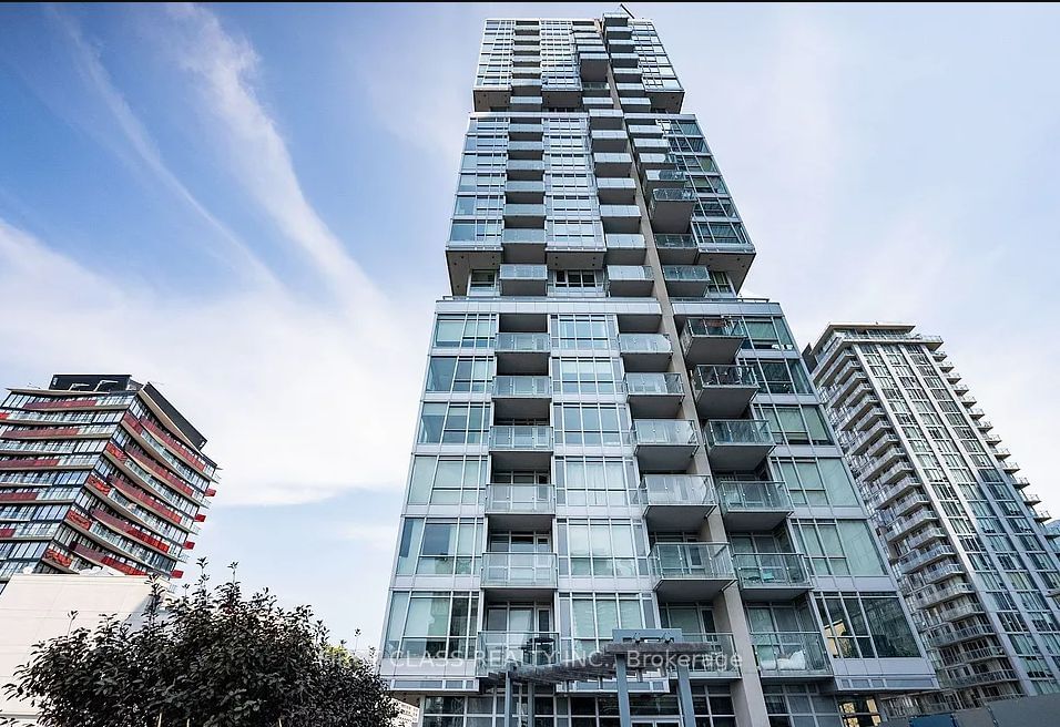 199 Richmond St W, unit 2706 for rent - image #1