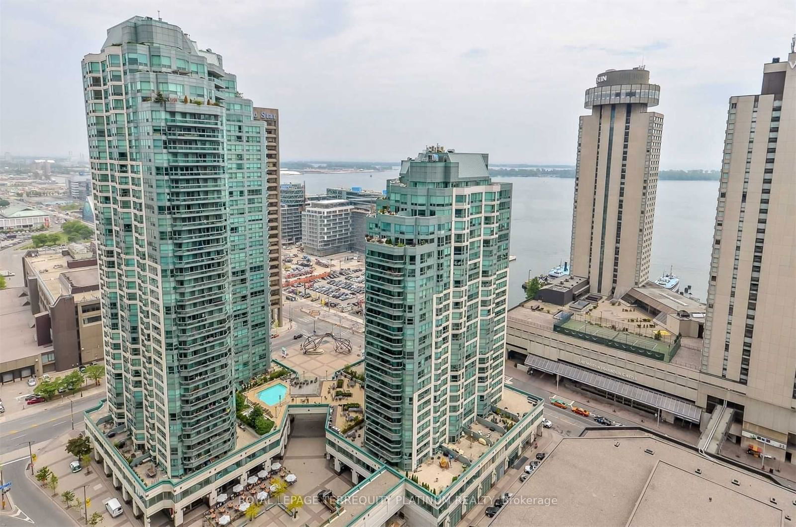 10 Yonge St, unit 2009 for rent - image #6