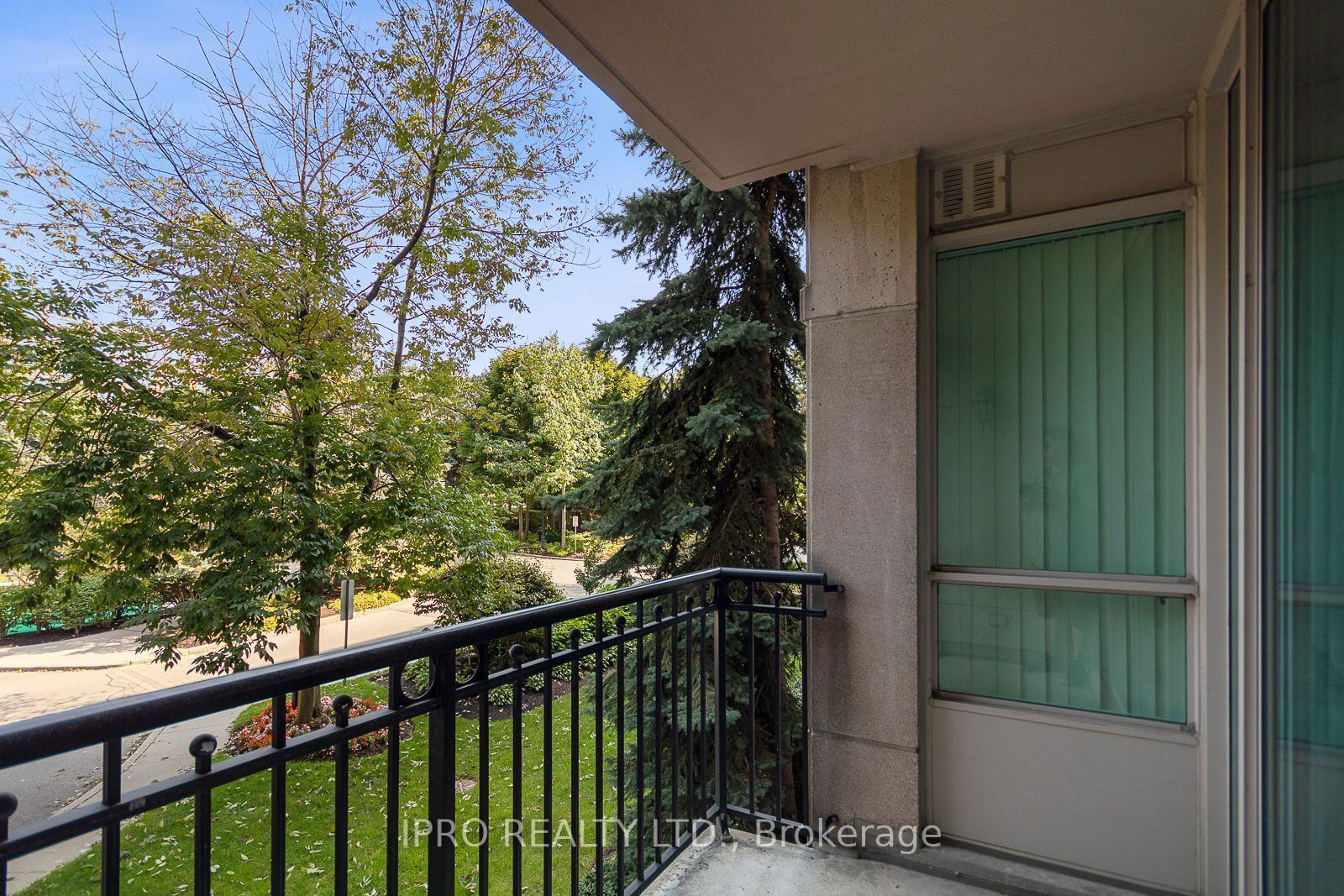 28 William Carson Cres, unit 202 for rent - image #27