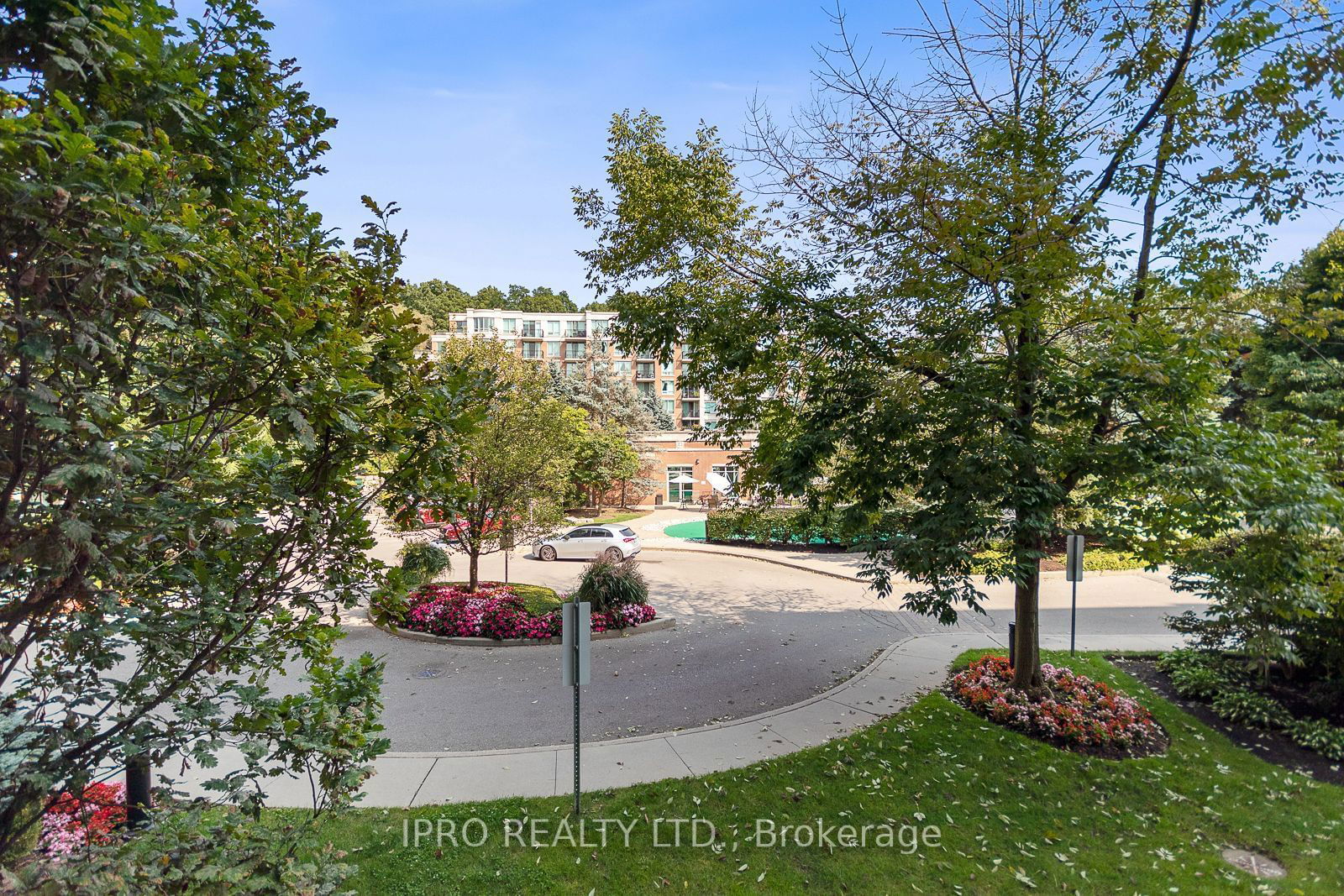 28 William Carson Cres, unit 202 for rent - image #28