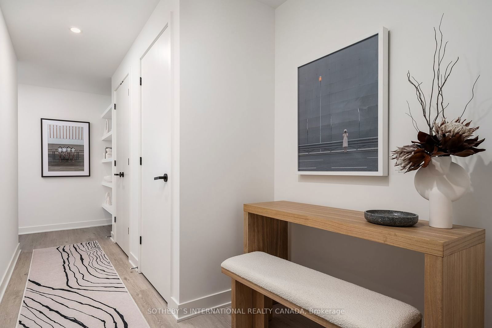 55 Charles St E, unit 3704 for rent - image #8