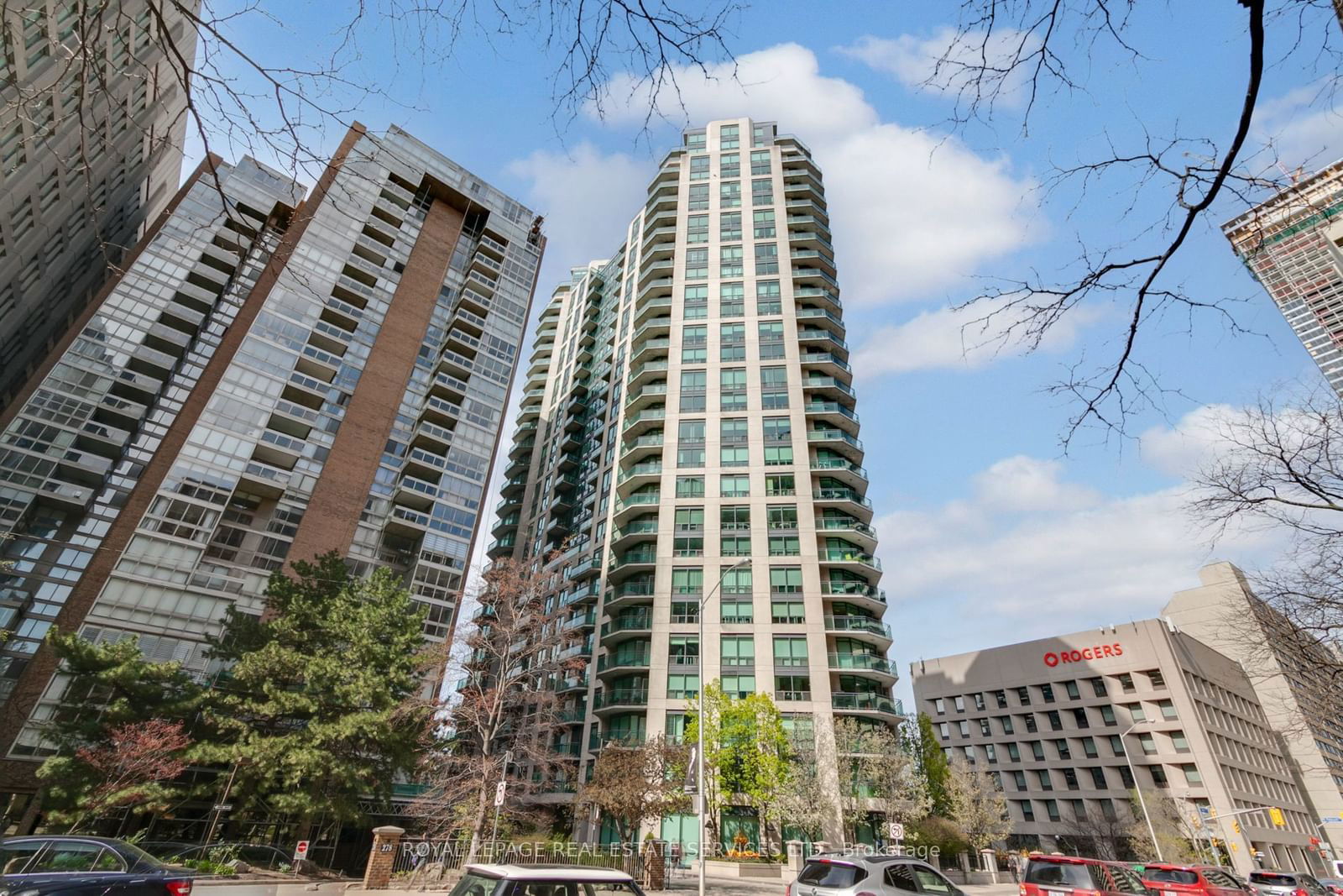 300 Bloor St E, unit 3108 for sale