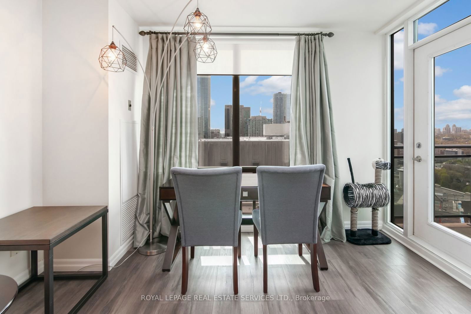 300 Bloor St E, unit 3108 for sale - image #12