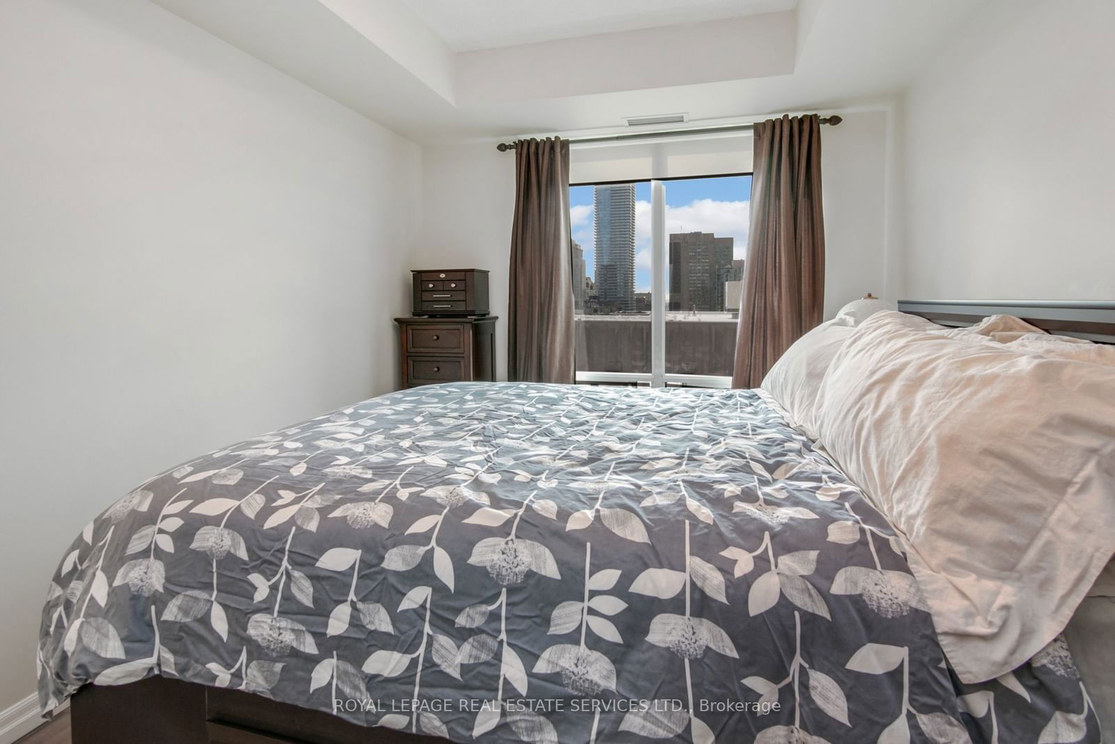 300 Bloor St E, unit 3108 for sale - image #15