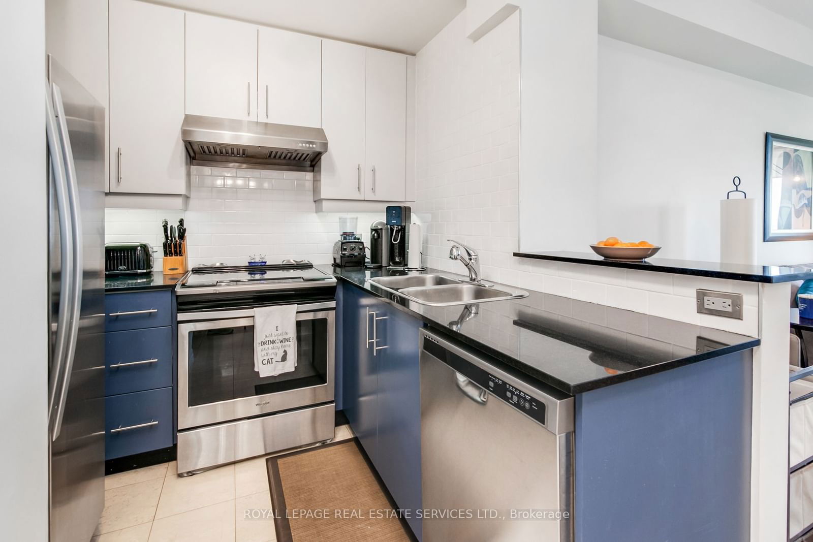 300 Bloor St E, unit 3108 for sale - image #4