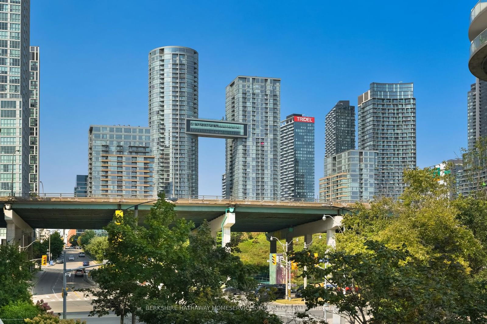 600 Queens Quay W, unit 209 for sale - image #32