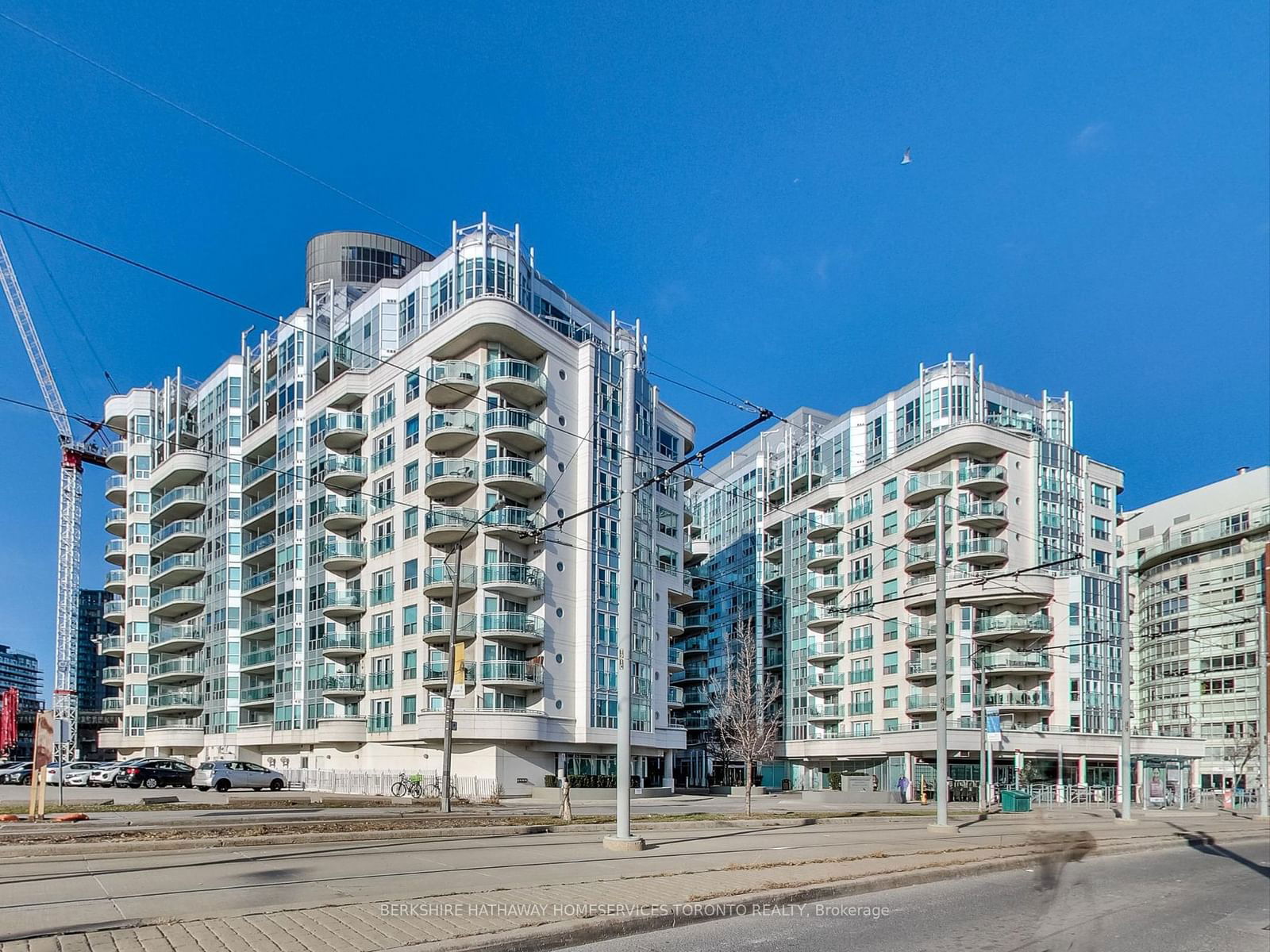 600 Queens Quay W, unit 209 for sale - image #4