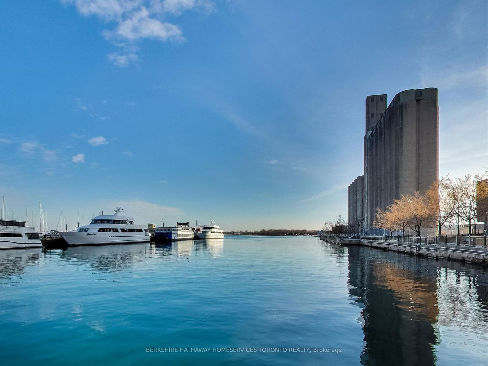 600 Queens Quay W, unit 209 for sale - image #9