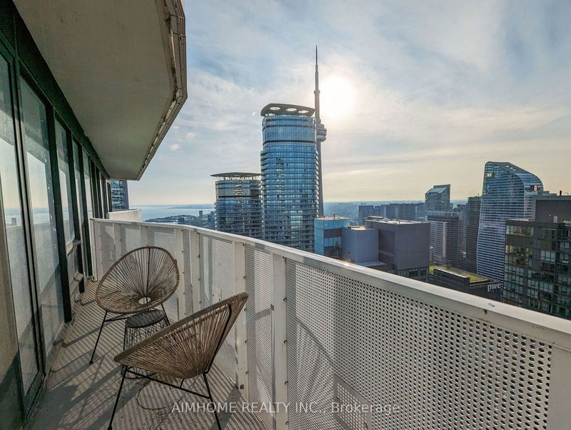 100 Harbour St, unit 6103 for sale