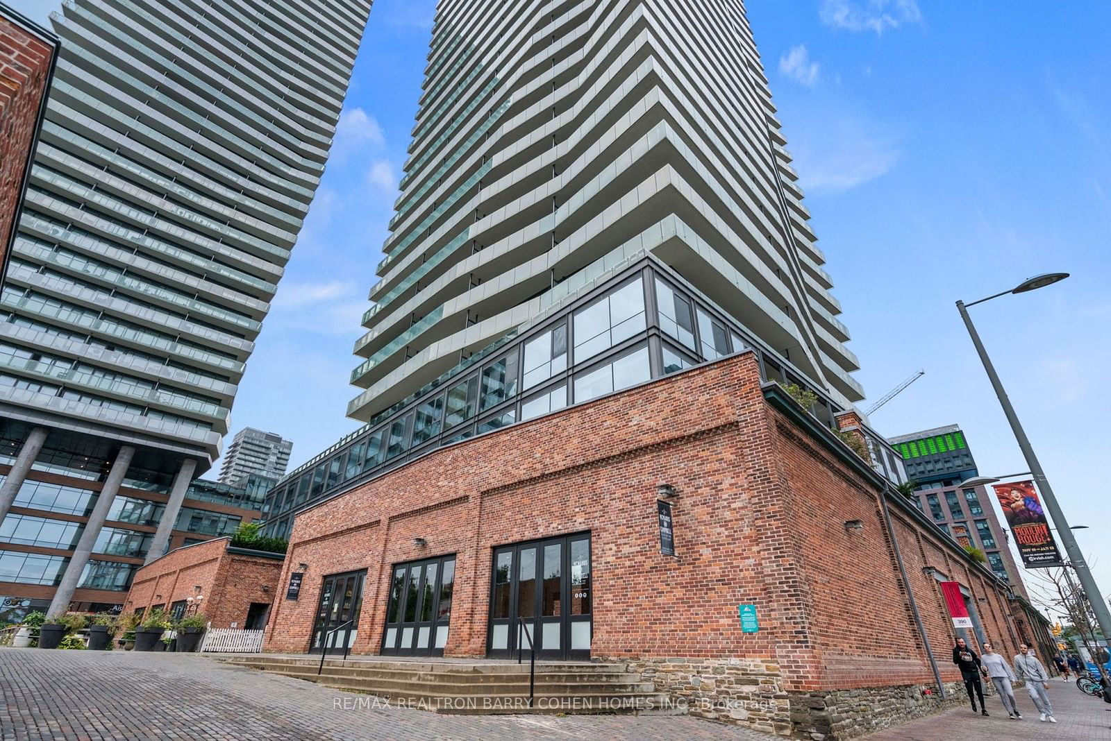 390 Cherry St, unit 2602 for sale - image #2