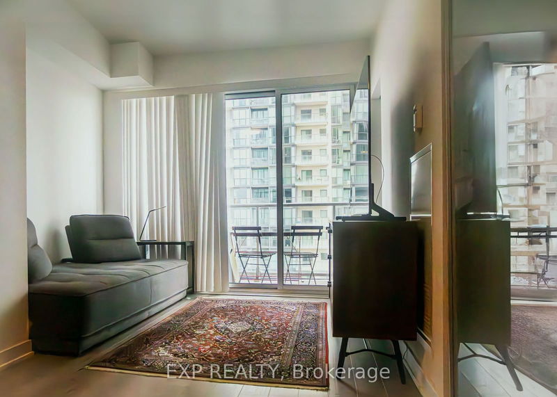 5180 Yonge St, unit 2010 for rent - image #1