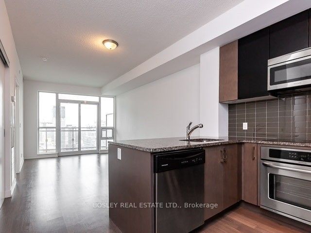 98 Lillian St, unit 1814 for rent