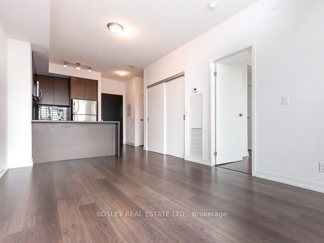 98 Lillian St, unit 1814 for rent - image #4