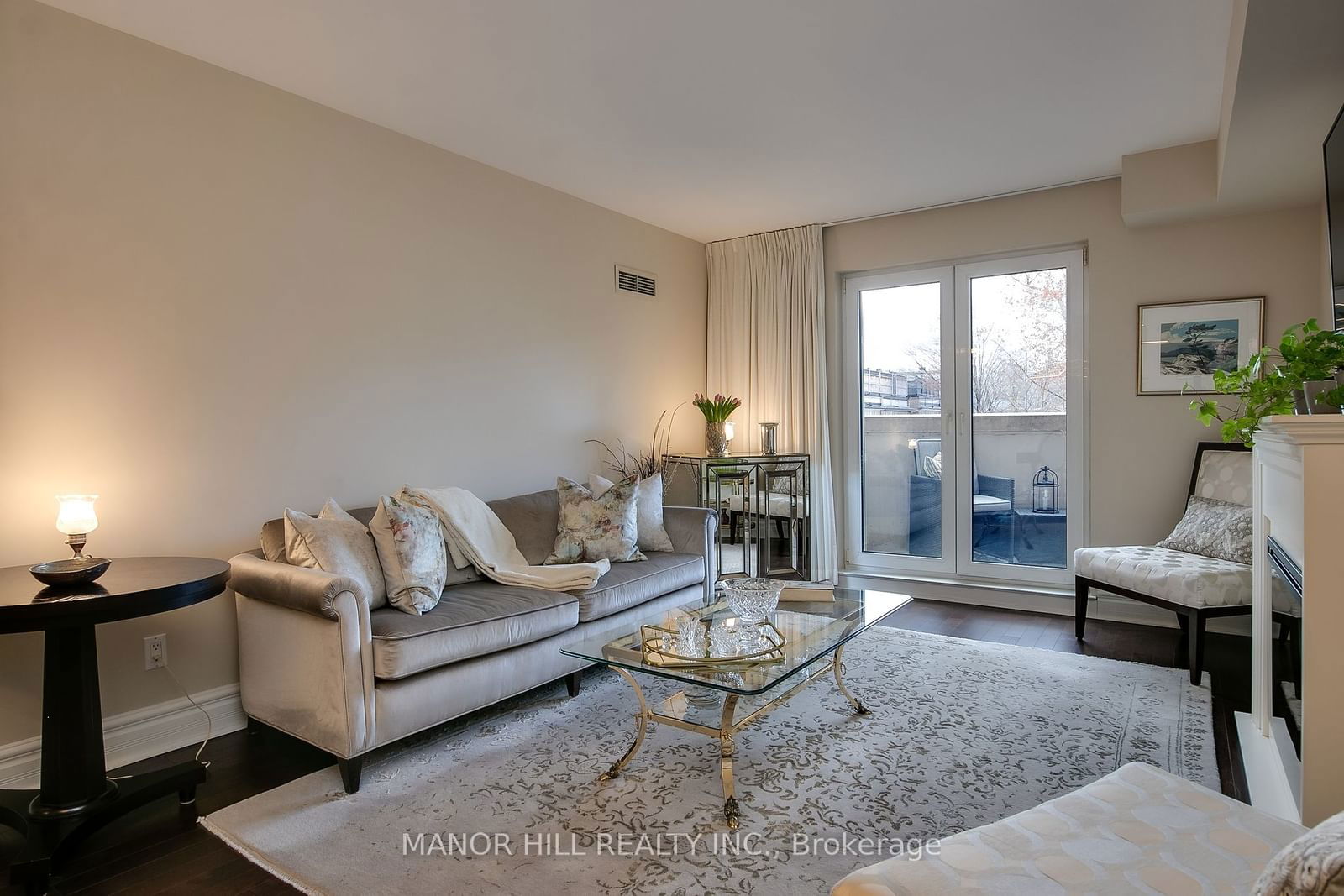 1 Balmoral Ave, unit 322 for sale