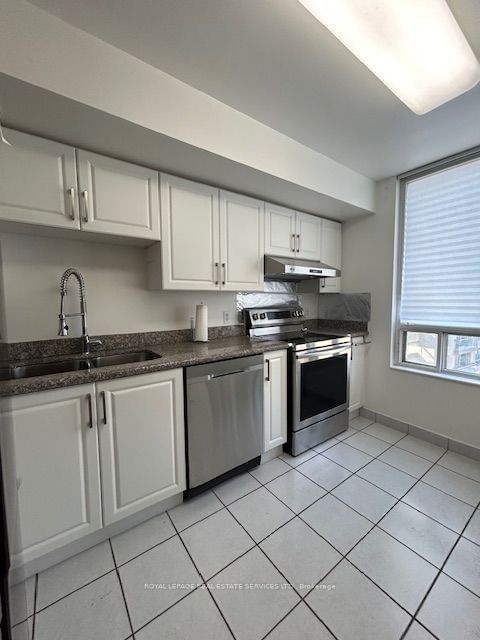 256 Doris Ave, unit 1202 for rent - image #13