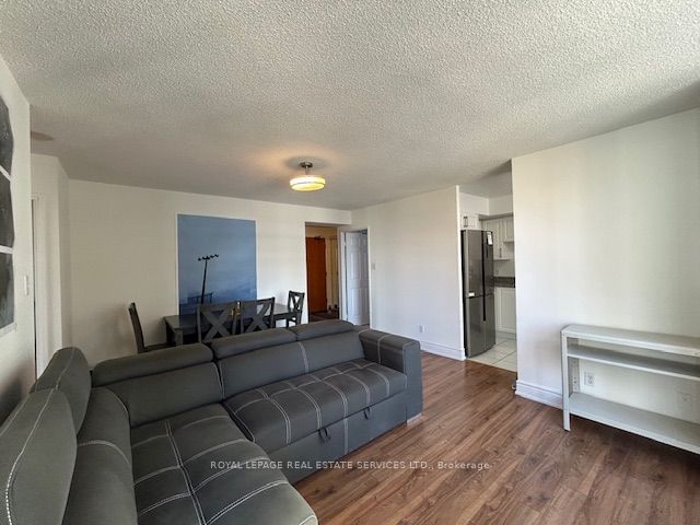 256 Doris Ave, unit 1202 for rent - image #8