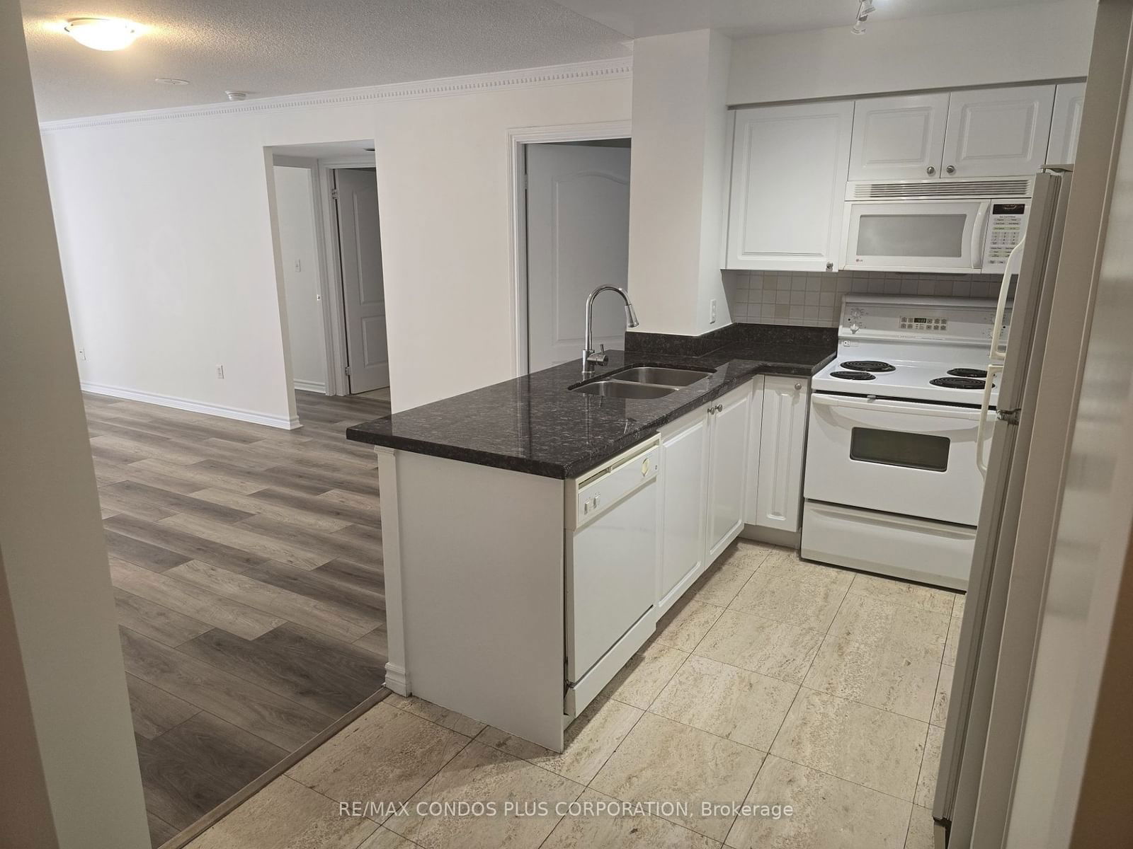 30 HAYDEN St, unit 706 for rent