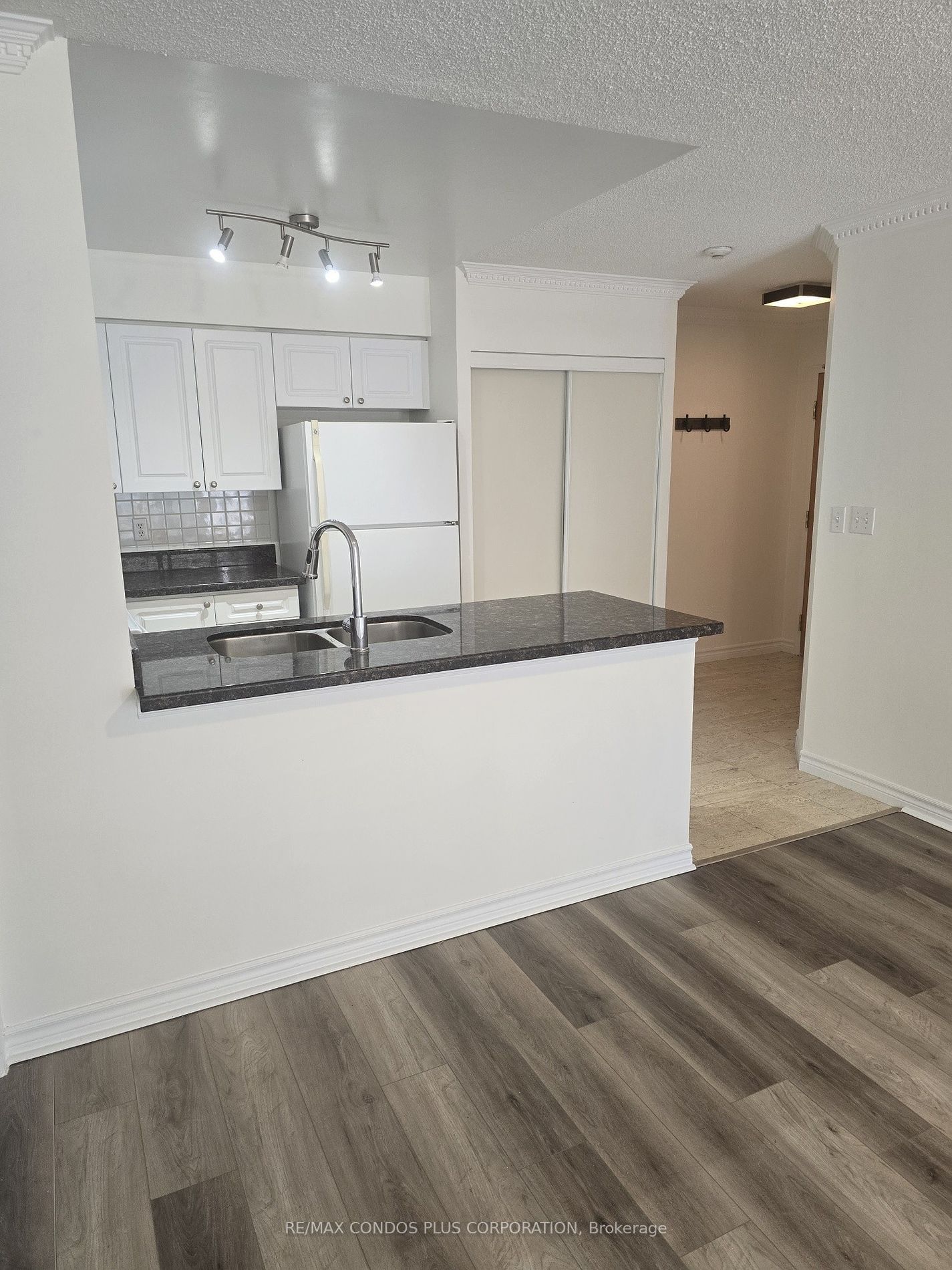 30 HAYDEN St, unit 706 for rent