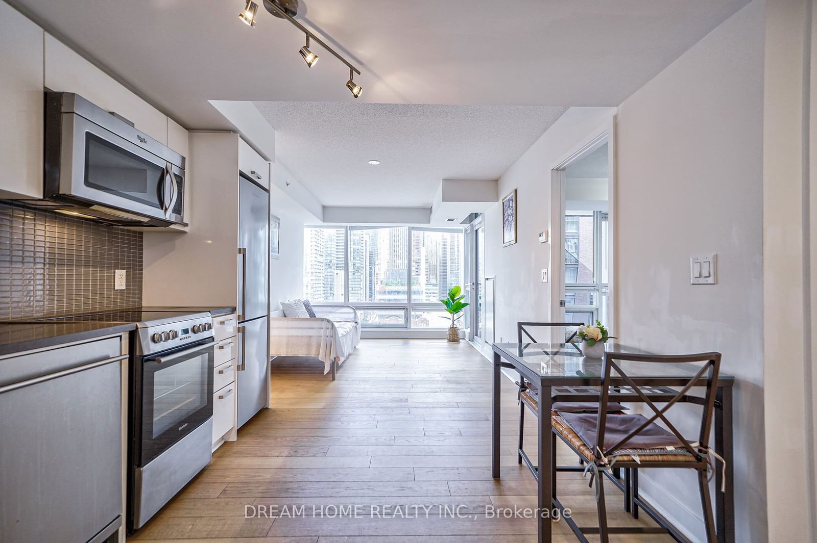 295 Adelaide St W, unit 1505 for sale - image #7