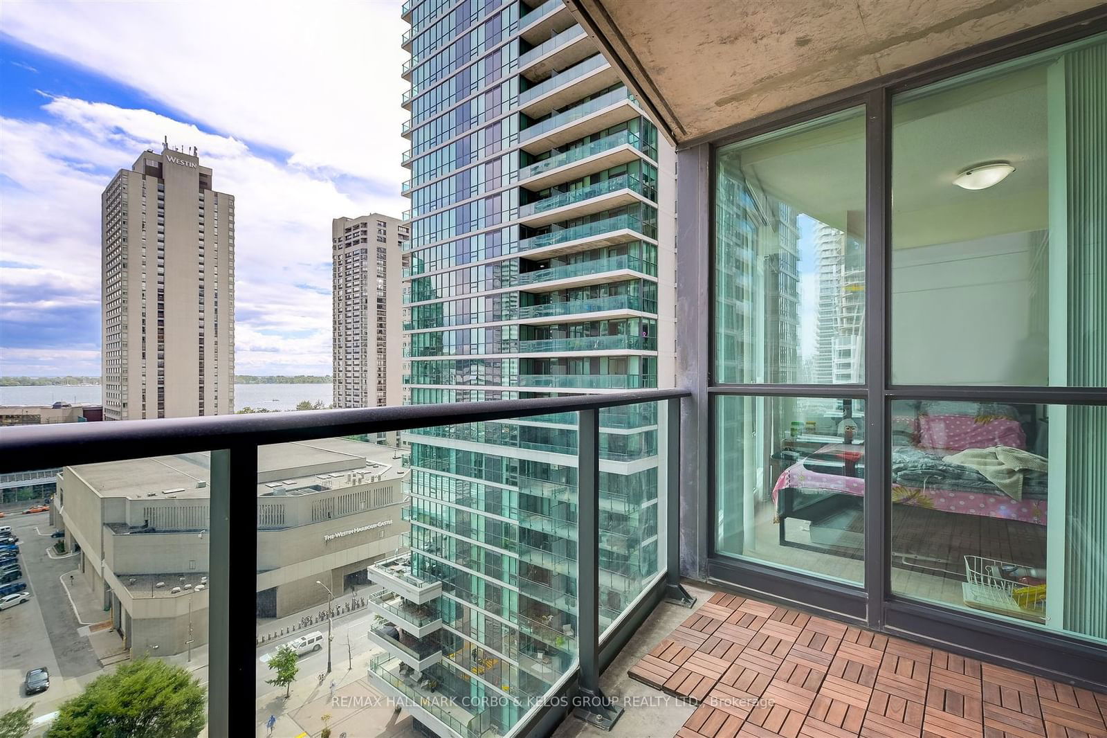 18 Harbour St, unit 1209 for sale - image #17